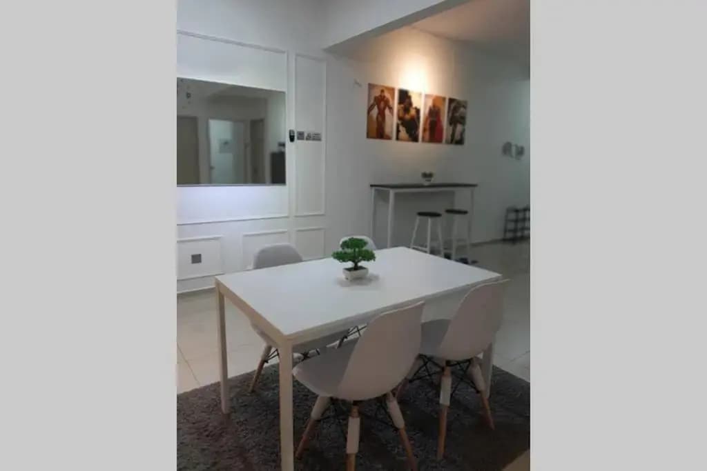 Avengers Homestay @ KLIA + FREE Wifi & Netflix - photo 11