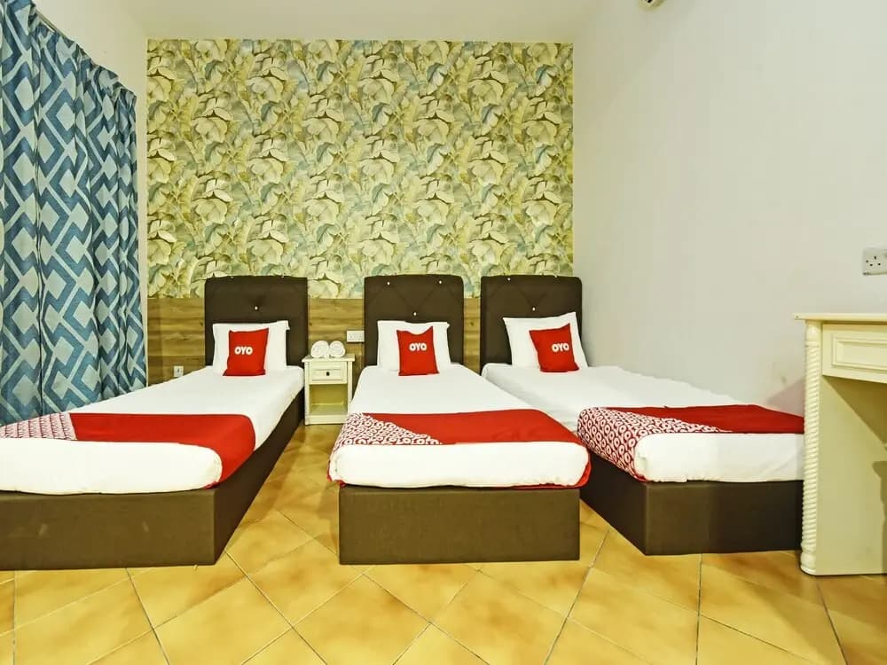 OYO Home 90453 Narasindo Pd Tiara Bay - photo 7