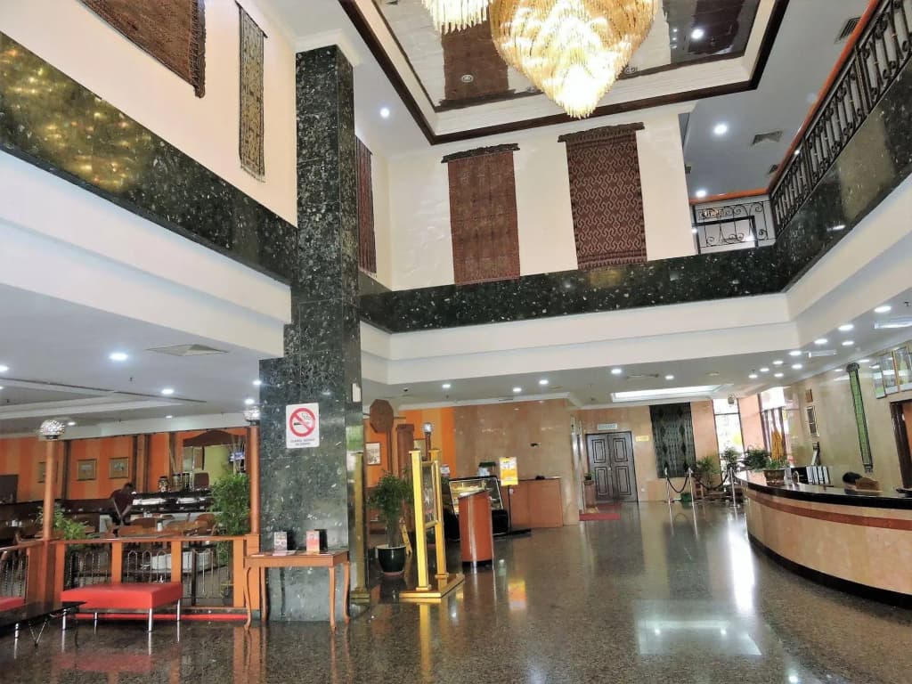 Hotel Grand Continental Kuching - photo 15