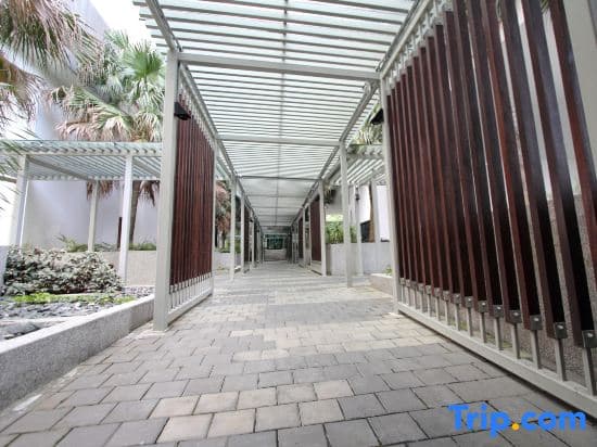 Sky Loft Premium Suites by P&J - photo 9