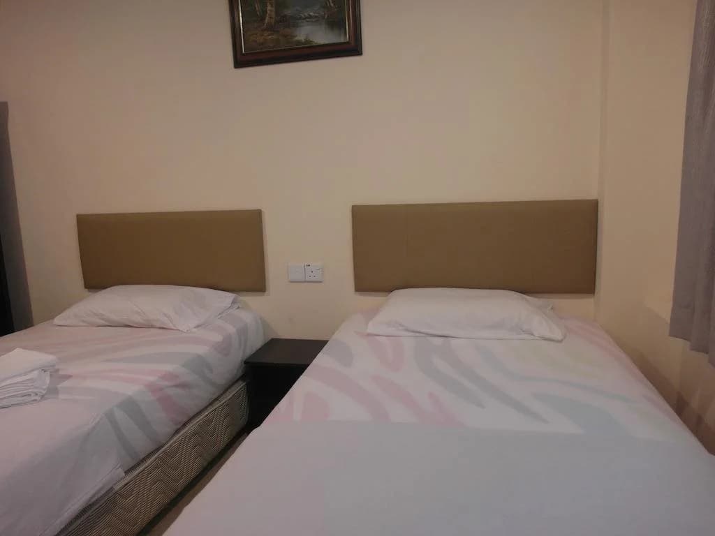KK Crystal Hotel - photo 3