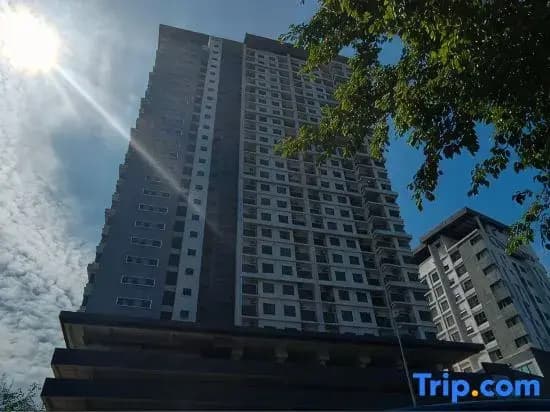#DP4, Comfy Park View Stay Above DPulze Mall - photo 1