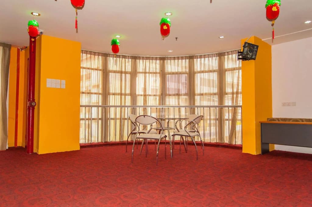 Lucky 11 Hotel - photo 13