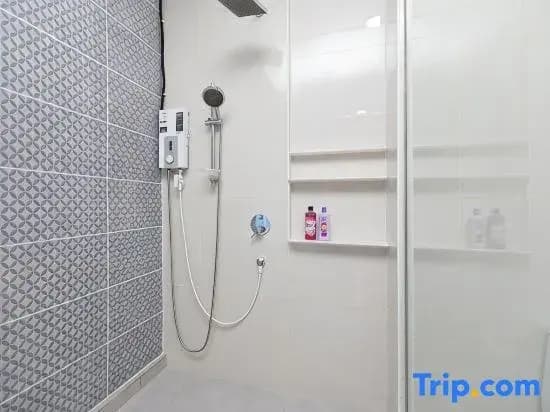 Tanjung Bungah 5BR Villa w pool 20pax - photo 7