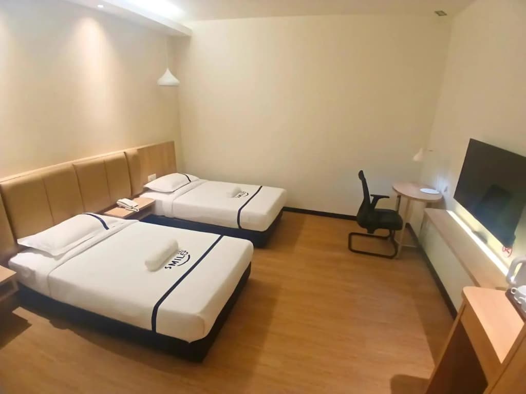 Top Holiday Hotel @ The Mines Seri Kembangan - photo 23