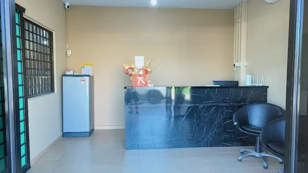 OYO 90857 Hotel Kong Jing - photo 10
