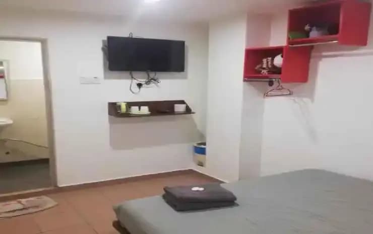 Evonne Budget Hotel - photo 4