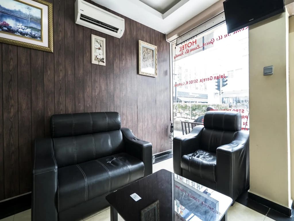 ML Inn Hotel - photo 1