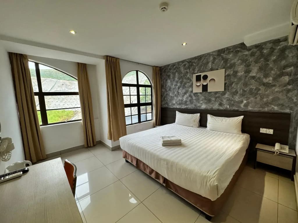 Jin Hotel - photo 4