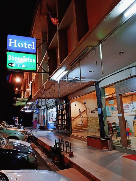 Sherwinton Hotel Mentakab Taman Gopeng - photo 1