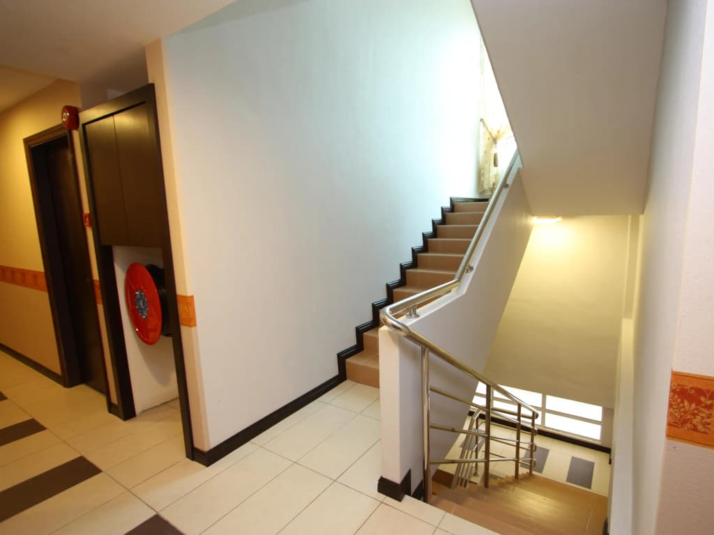 1 City Hotel - photo 12