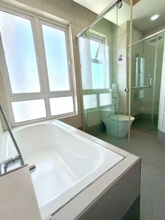 Cozy 121 Octagon 2 Bedrooms Condo - photo 8