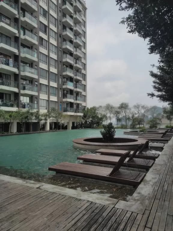 Staycation Urban 360 Apartments - photo 1