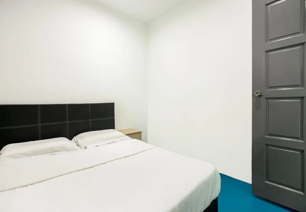 Capsule Inn - photo 4