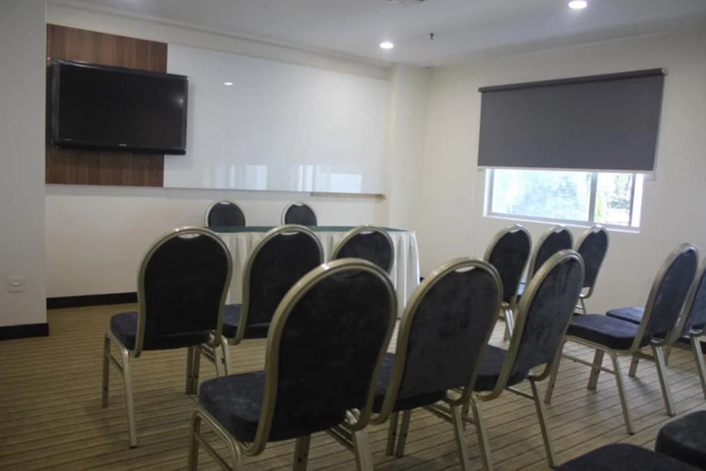 Fuller Hotel - photo 13