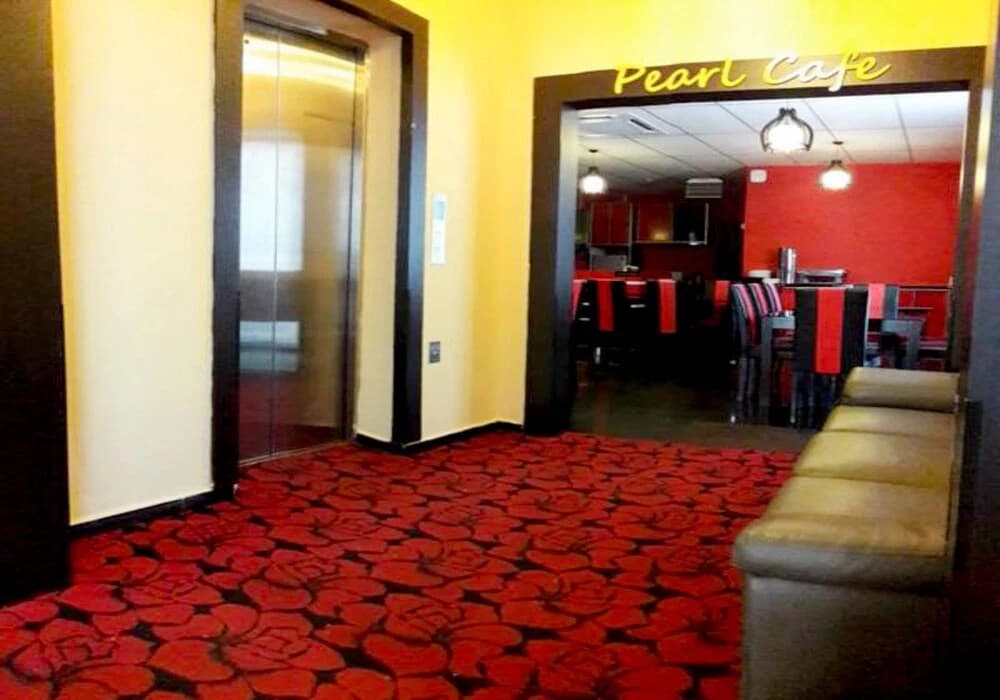 Diamond Hotel - photo 23