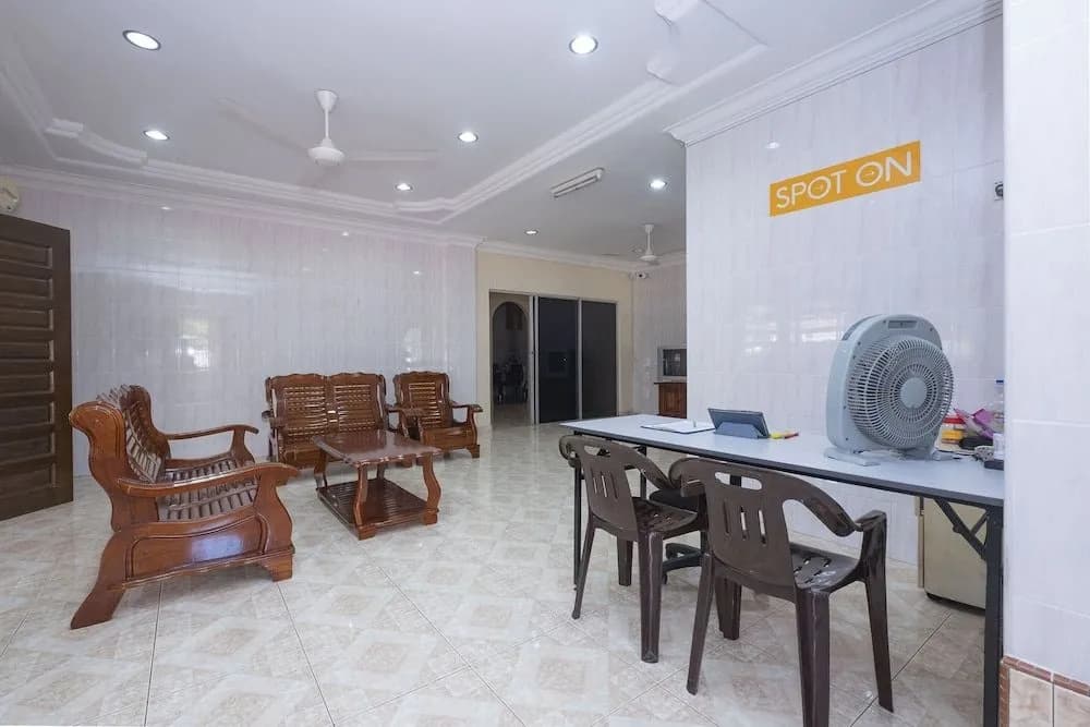 SPOT ON 89941 Rivermoon Guest House - photo 16