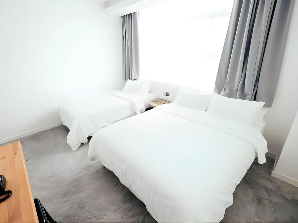 White Loft Hotel - photo 25