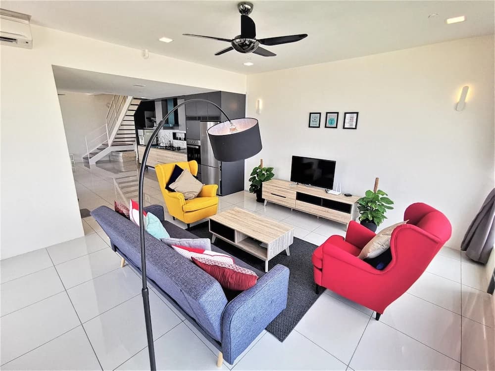 Family Suite Sunrise Gurney Penang - photo 2