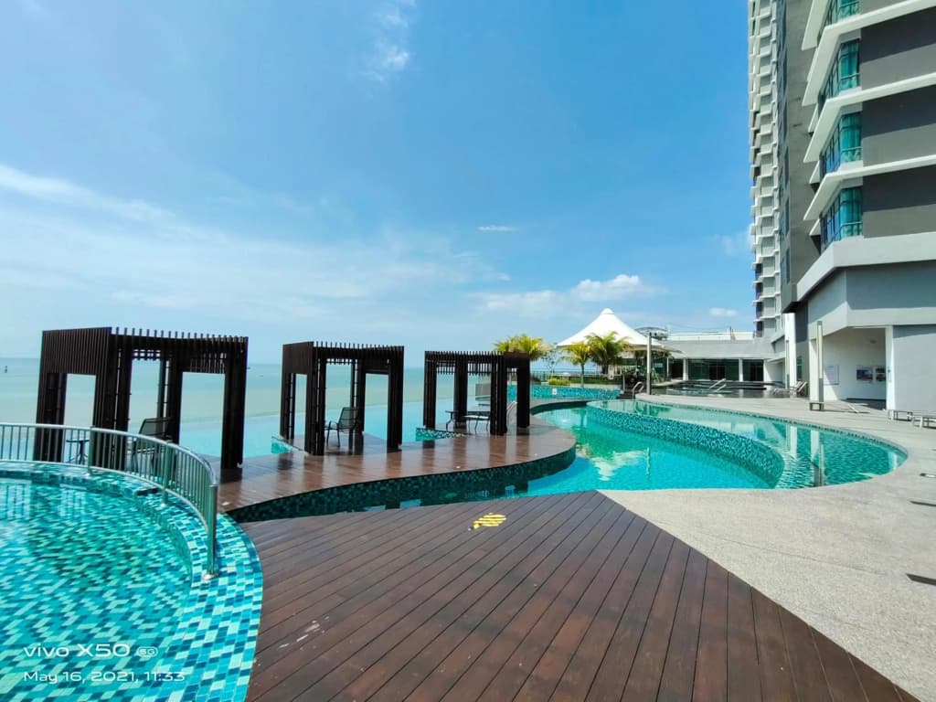 Glex Hotel Kuantan - photo 11