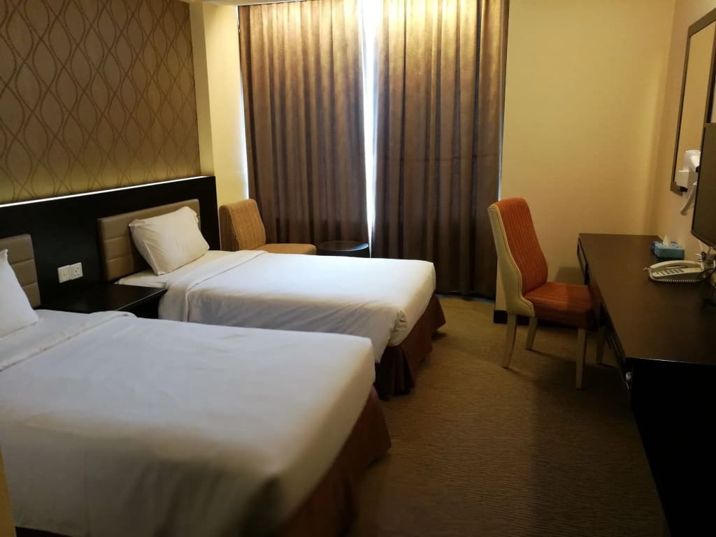 The Guest Hotel & Spa - photo 5