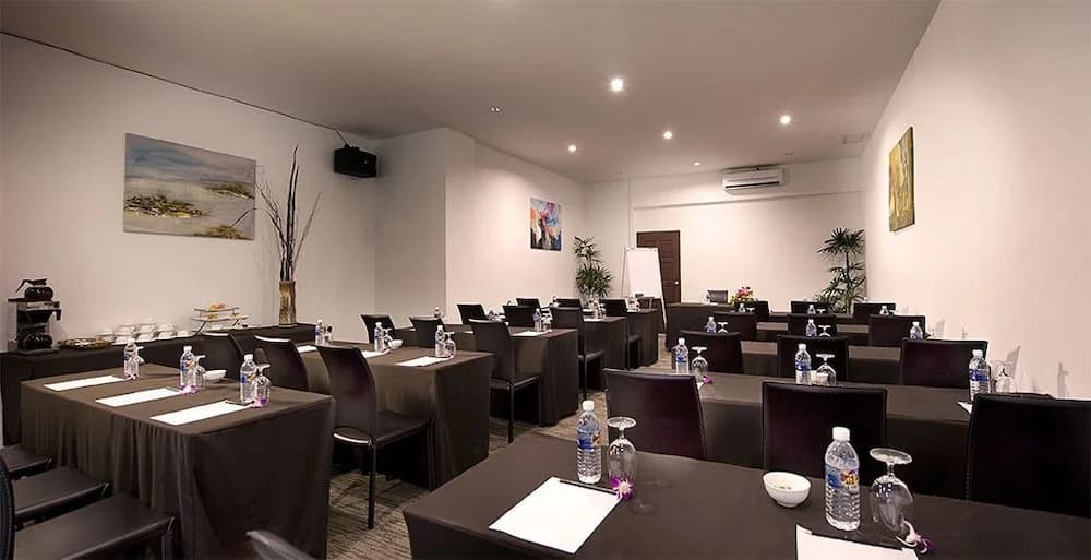 Gloria Swiss Hotel & Apartment Sandakan - photo 25
