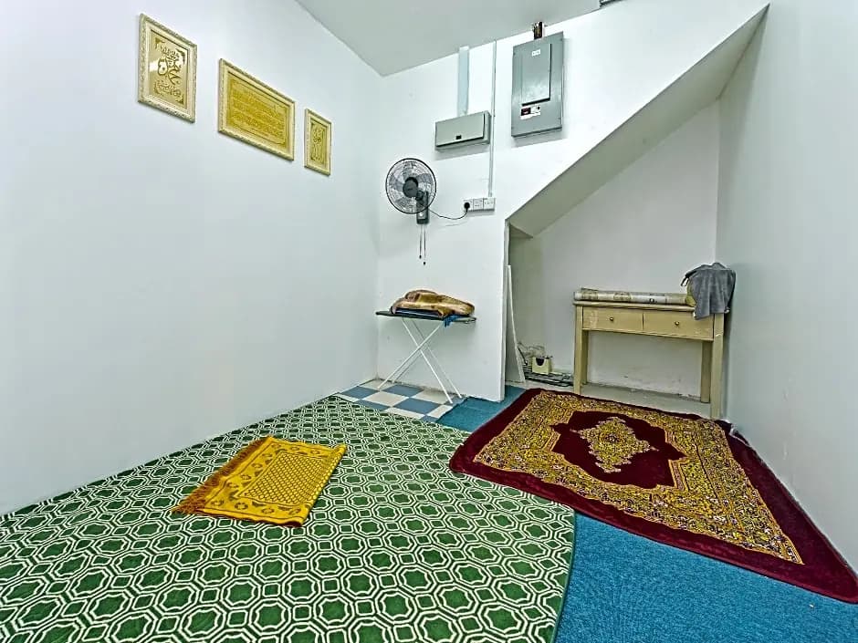 OYO 90585 D Pearl Hotel - photo 2