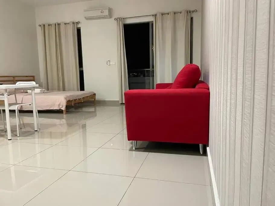 D13A, Cyberjaya, Netflix, Wifi, Parking, Balcony - photo 4