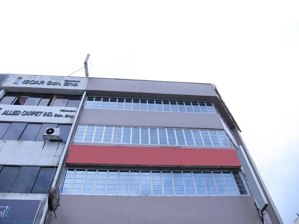 Easy Hotel Ampang - photo 1