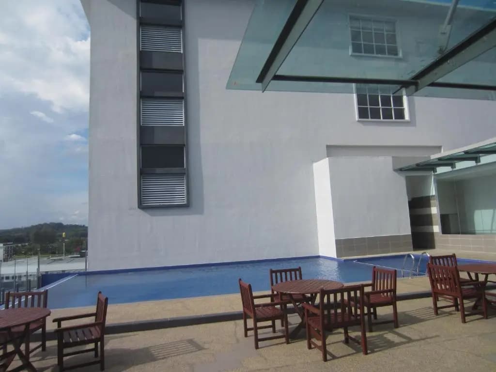 D Hotel Seri Iskandar - photo 22