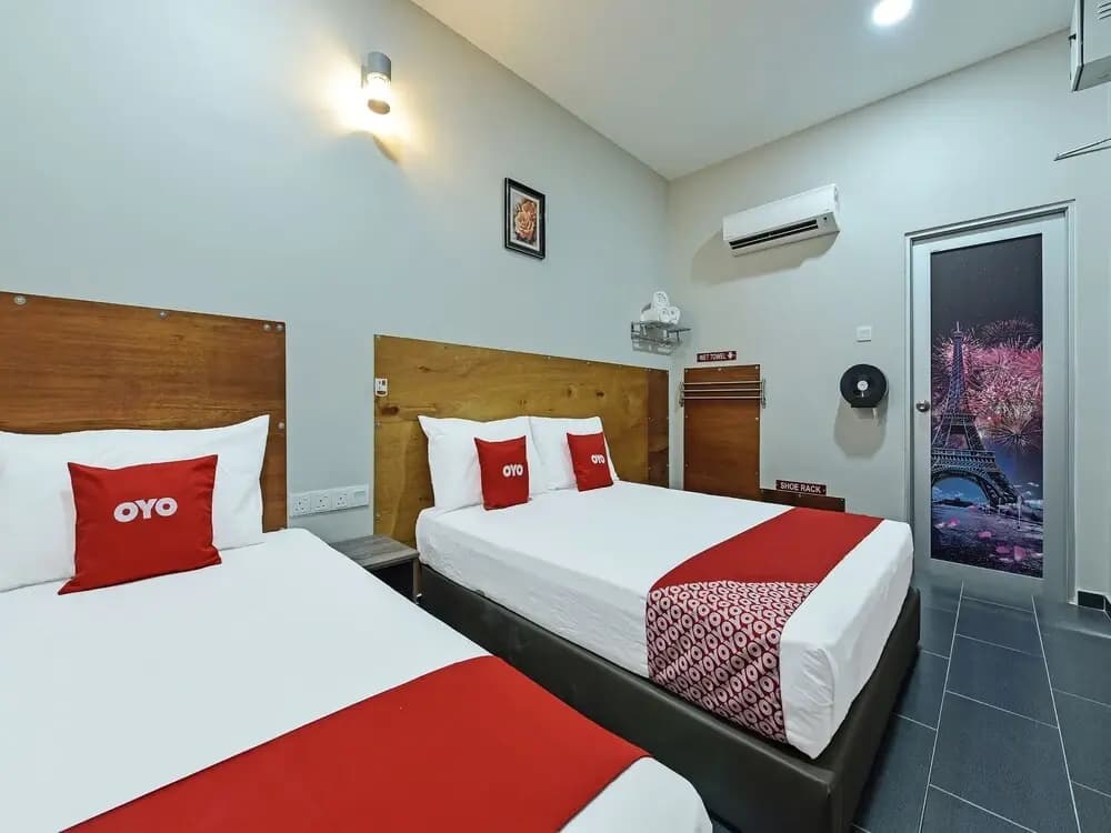 Super OYO Capital O 90687 Rs Hotel - photo 4
