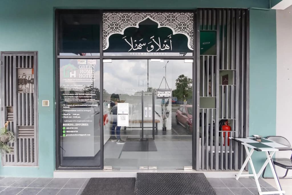 OYO 90399 Green Home Hotel (syariah) - photo 2