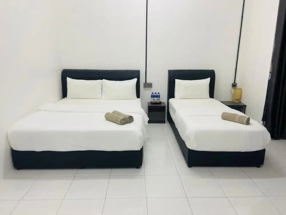 JK Roomstay - photo 2