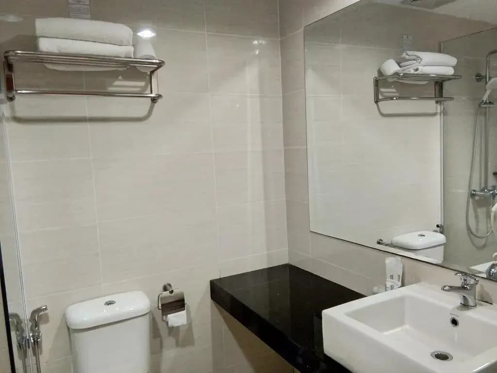 Kinabalu Daya Hotel - photo 10