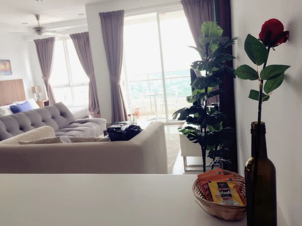 Mansion Deluxe Studio Suite - photo 4