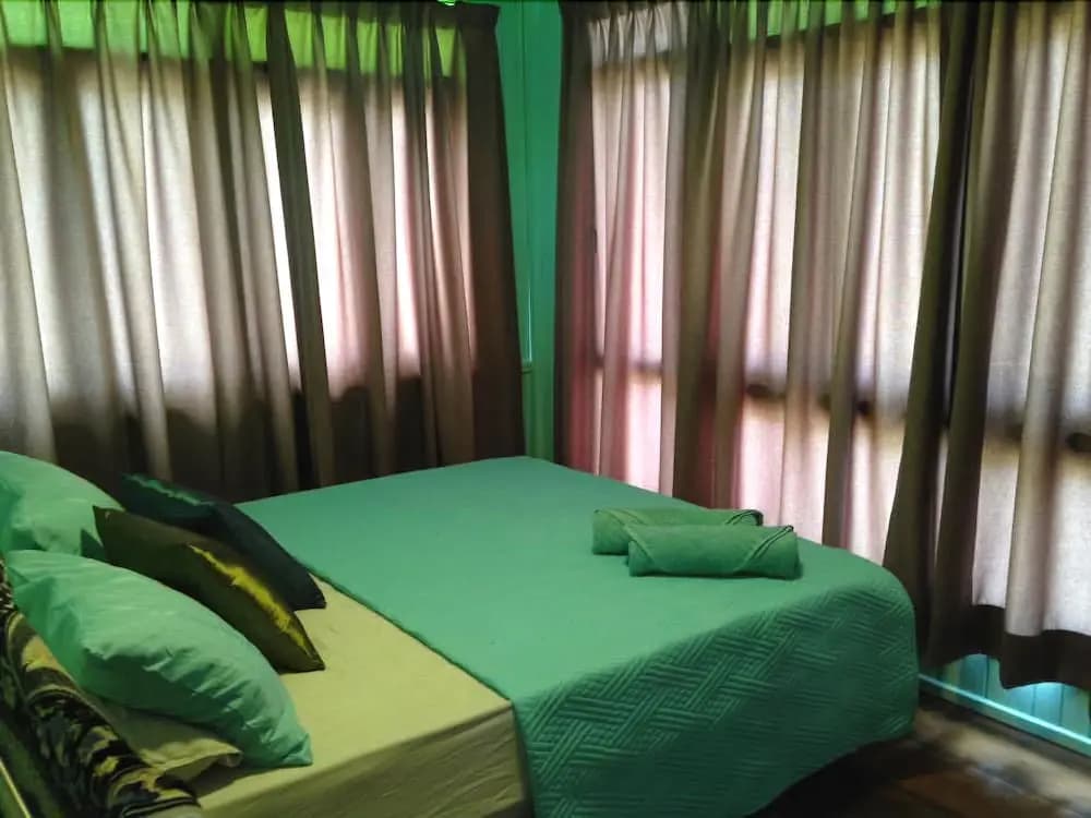 Sekeping Penarek Homestay - photo 2