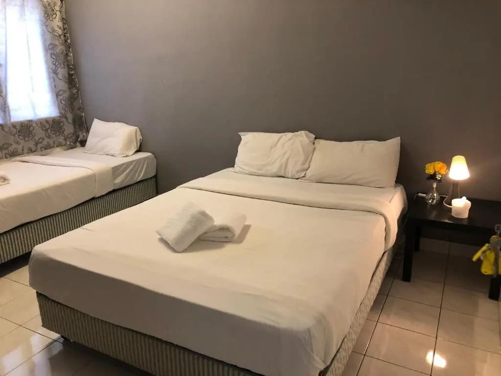 Bentong Makmur Guesthouse - photo 1