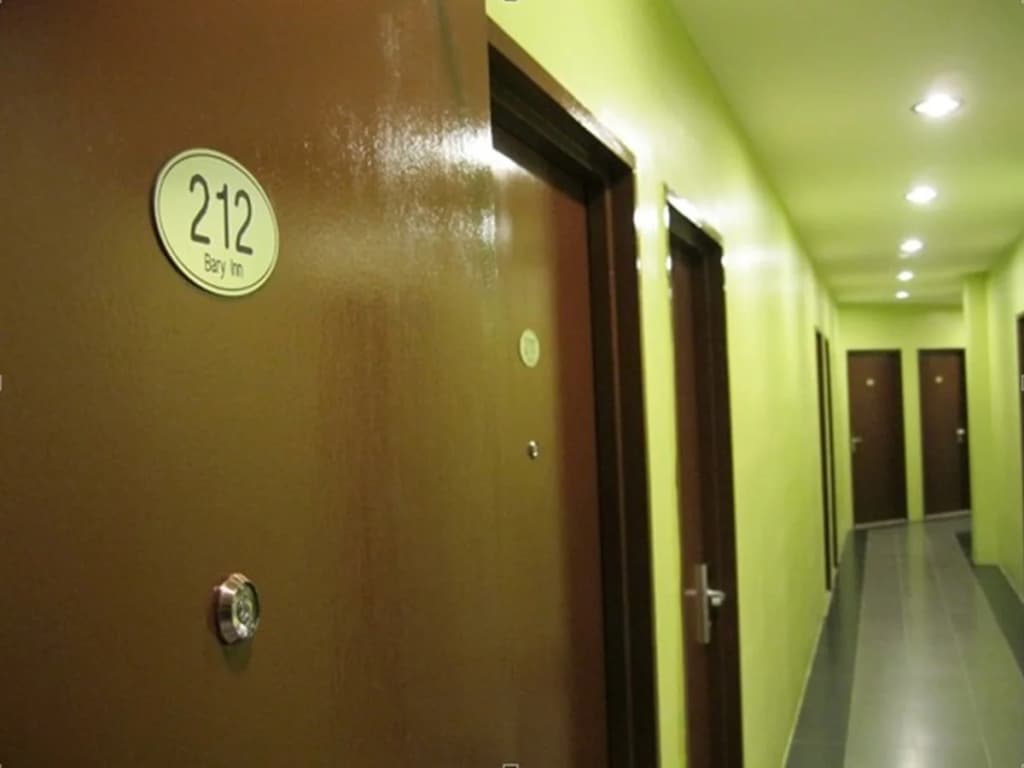 Bary Inn KLIA Transit Hotel - photo 9