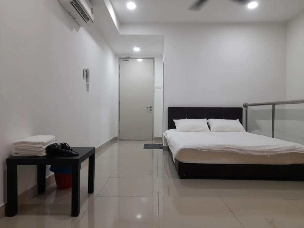 Pacific Towers Star Seksyen 13 PJ Jaya One Parking Netflix Pool Kitchen - photo 6