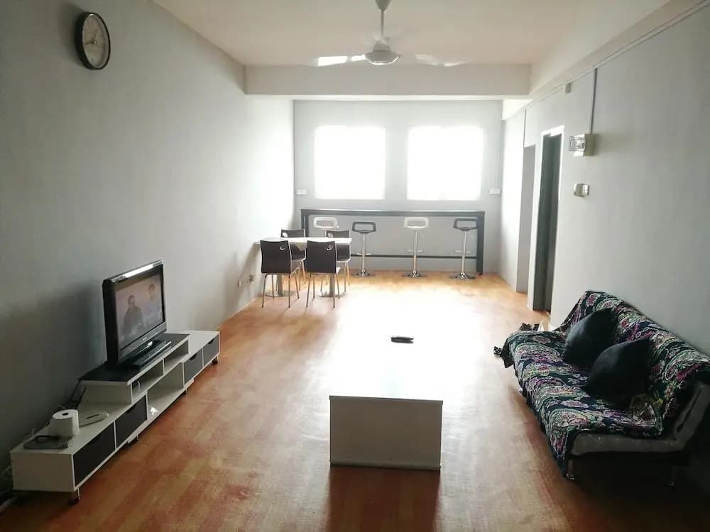 Oceanus Backpackers Hostel - photo 24