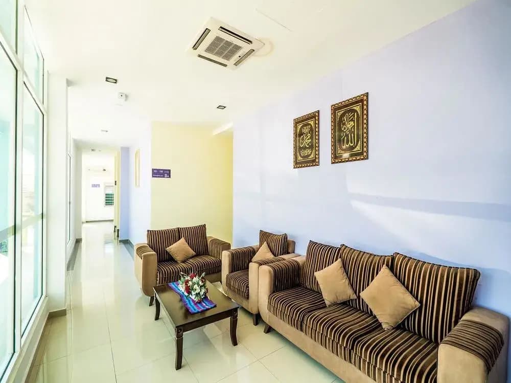 Oyo 275 Senyum Inn - photo 10