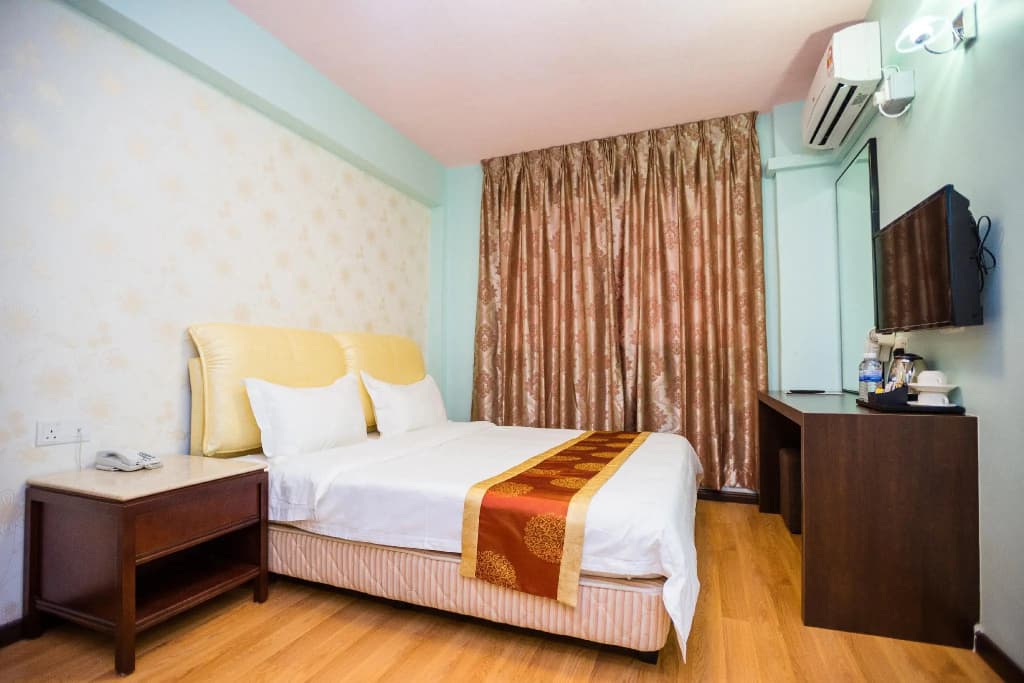 Hotel Zamburger Grand City - photo 7