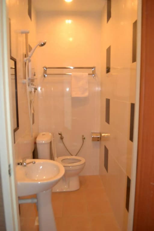 Golden Suites Hotel - photo 10