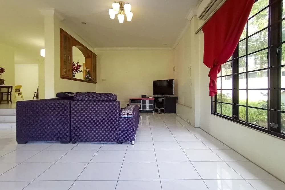 OYO HOME 90241 Villa Home Sibu - photo 8