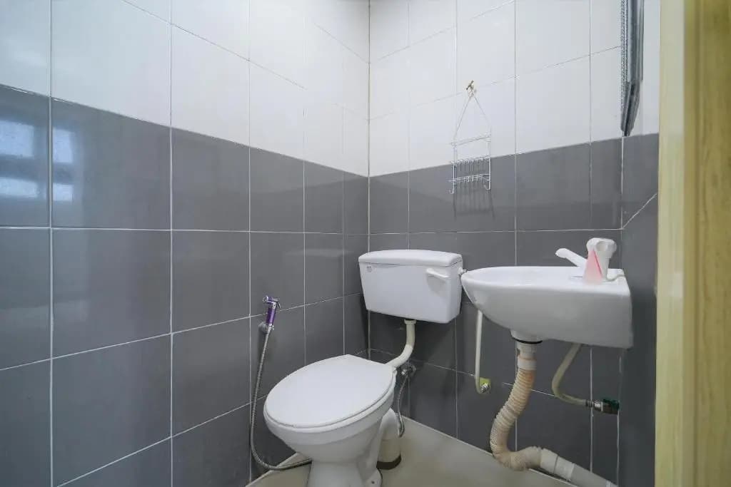 Hotel O Sp Berlian Inn - photo 7