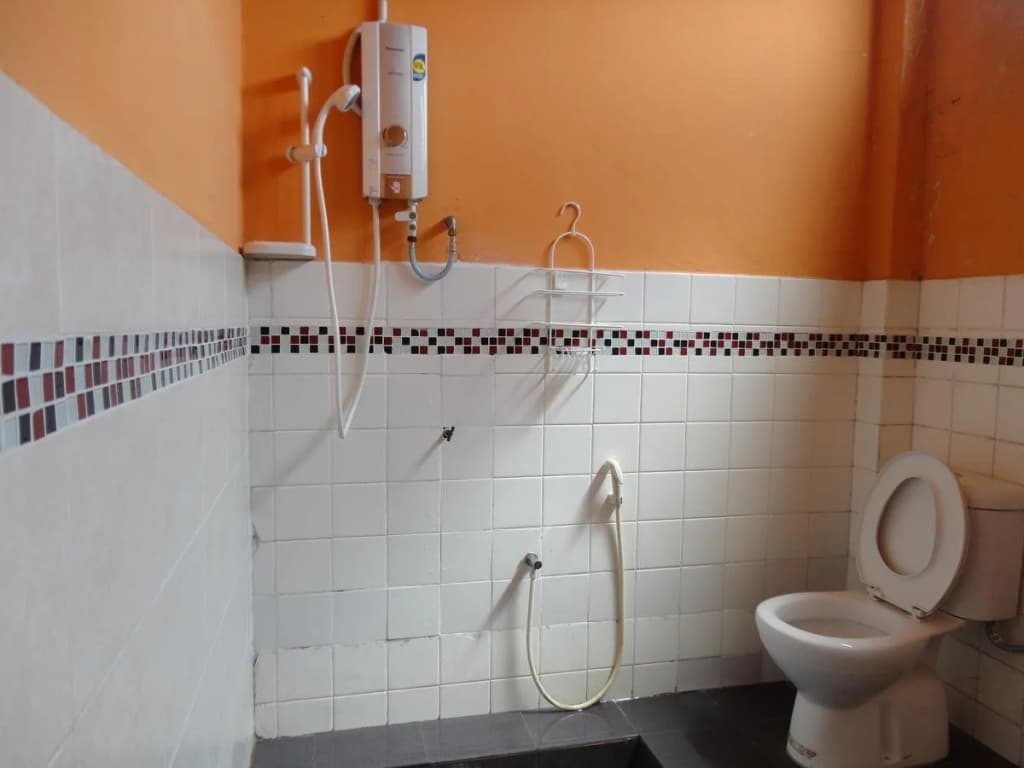 Pristine Hotel - photo 9