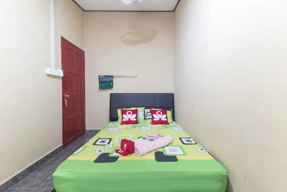 ZEN Home Nabil Nabila Homestay - photo 42