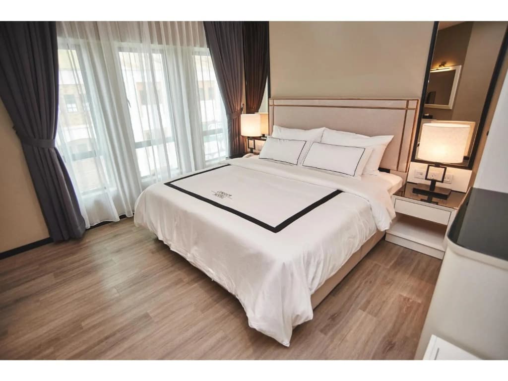 Corsica Hotel - photo 7
