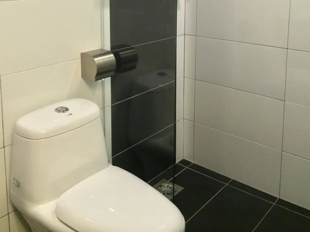 J Suites Hotel - photo 8