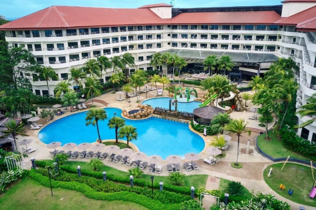 Swiss-Grand Beach Resort Kuantan - photo 23